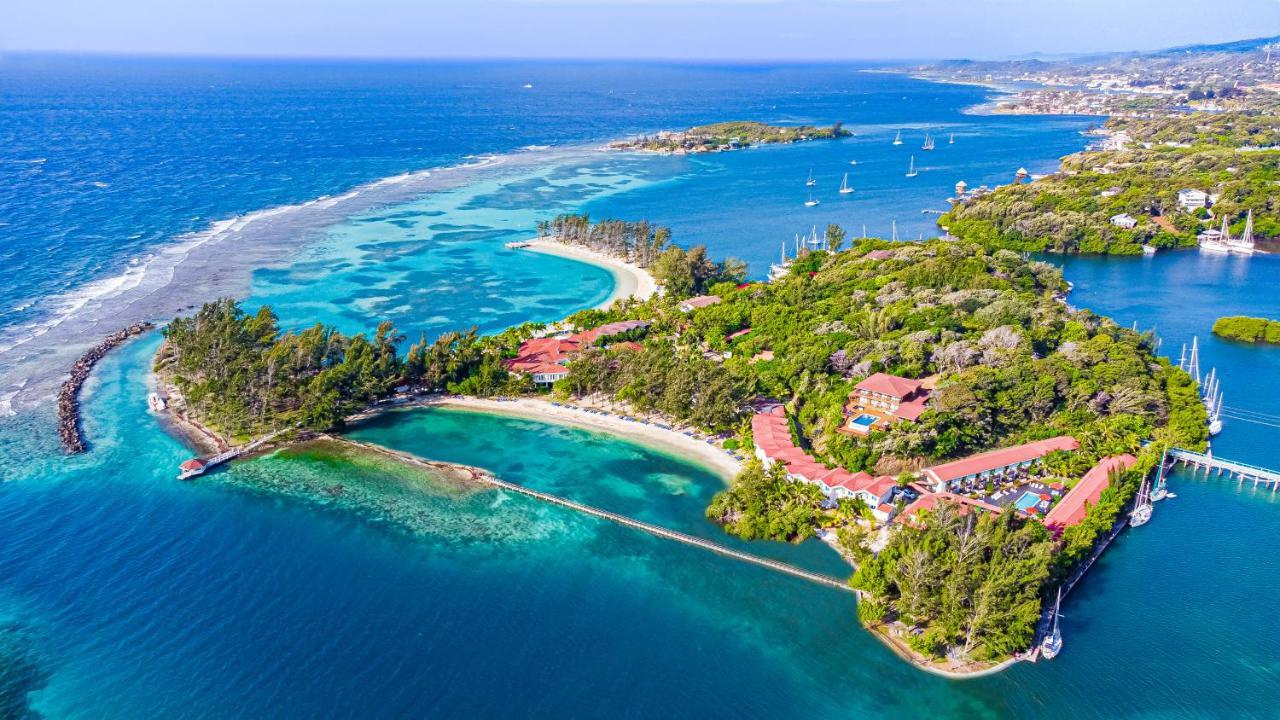 Fantasy Island Beach Resort And Marina First Bight Eksteriør billede
