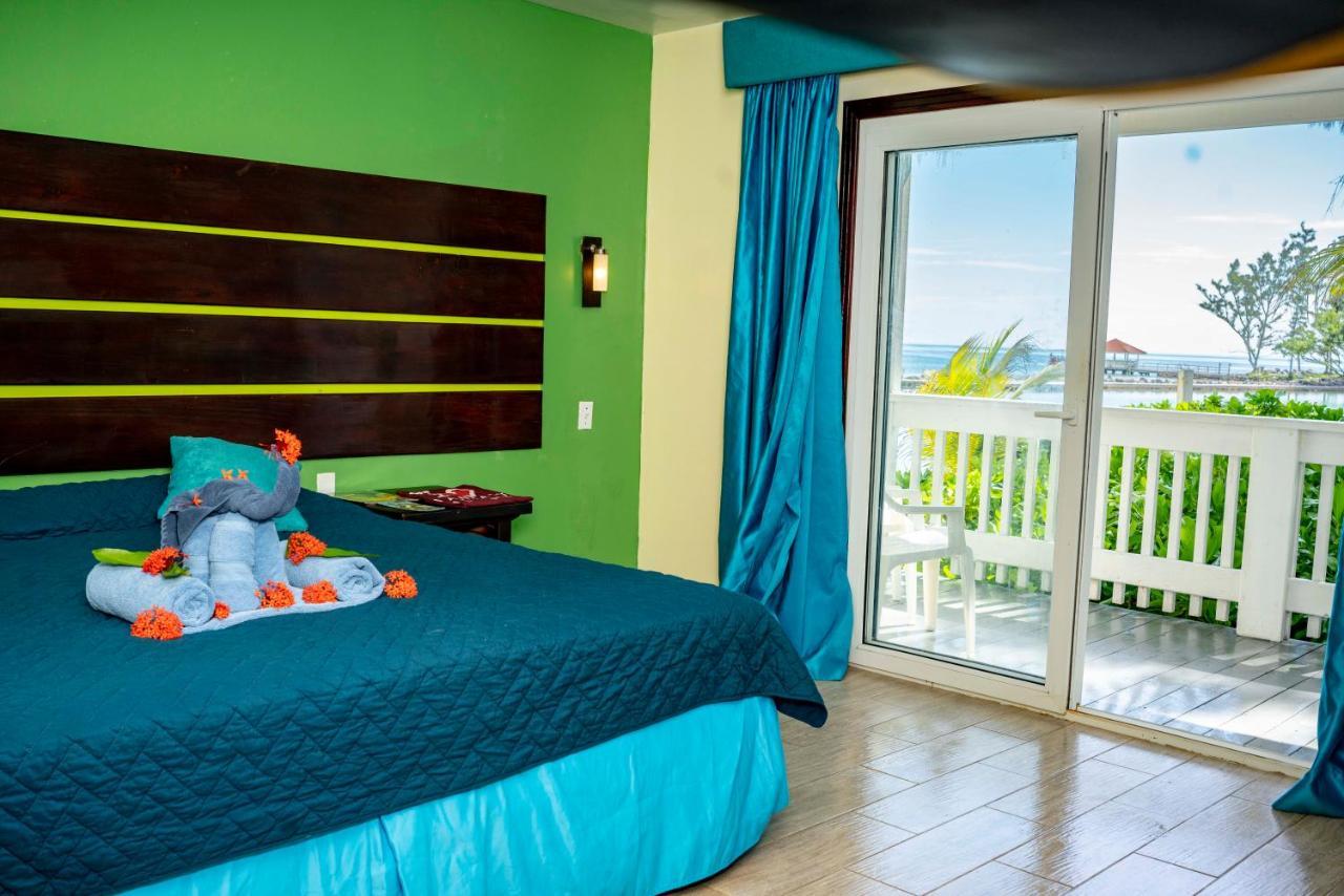 Fantasy Island Beach Resort And Marina First Bight Eksteriør billede